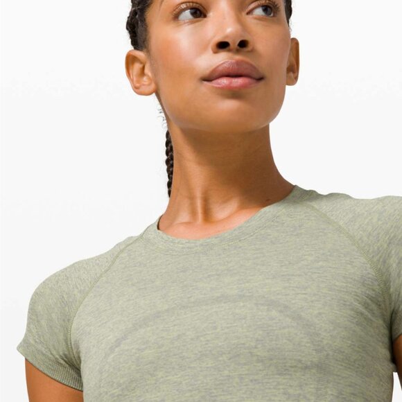 Lululemon Swiftly Tech Short Sleeve 2.0 *Race Length Asphalt Grey / Lemon Vibe - Picture 3 of 11